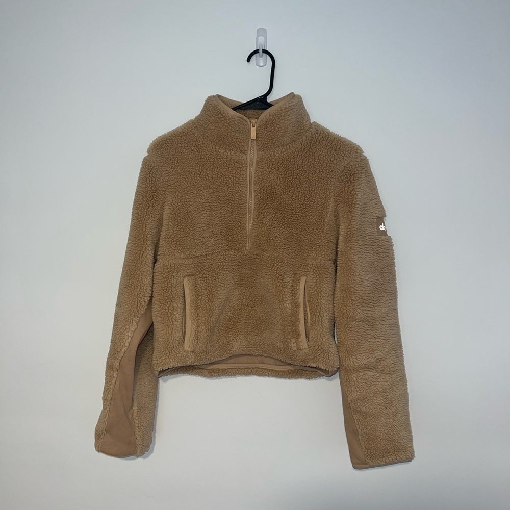 Alo sweater